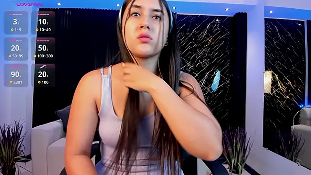 paulina sweett  online show from February 2026 01:19:01 PM