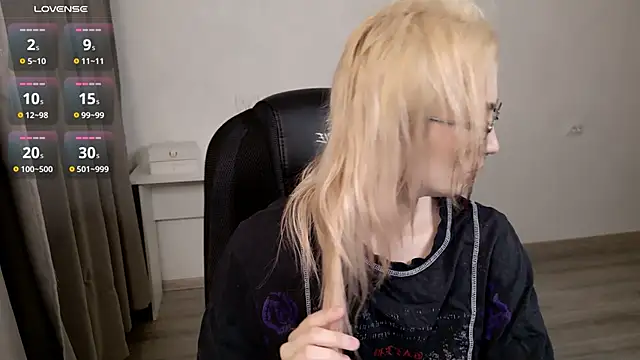 CuteYukiKun online show from February 2026 04:26:01 PM