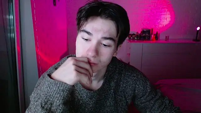 MarkusDean online show from December 2025 03:33:01 PM