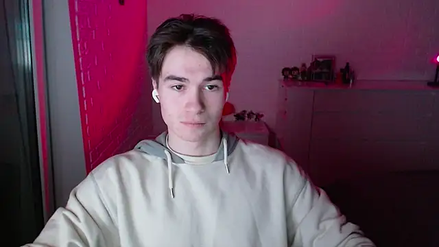 MarkusDean online show from November 2025 09:15:01 PM