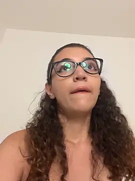 uniquerossie online show from December 2025 07:57:02 AM