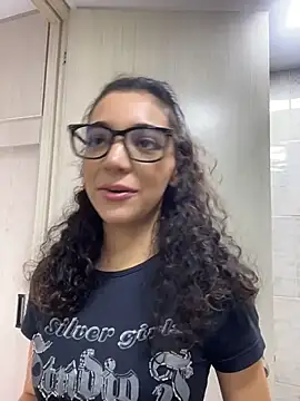 uniquerossie online show from February 2026 09:10:01 AM