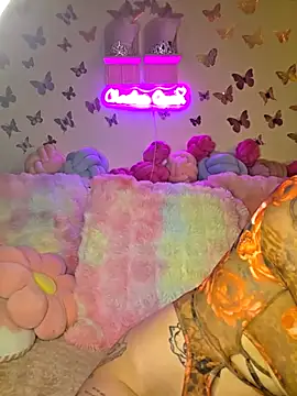 Chachou000 online show from February 2026 08:09:01 PM