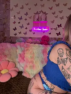Snapshot of Chachou000 chatting on June 2026 01:27:02 PM Chachou000 online show from June 2026 01:27:02 PM