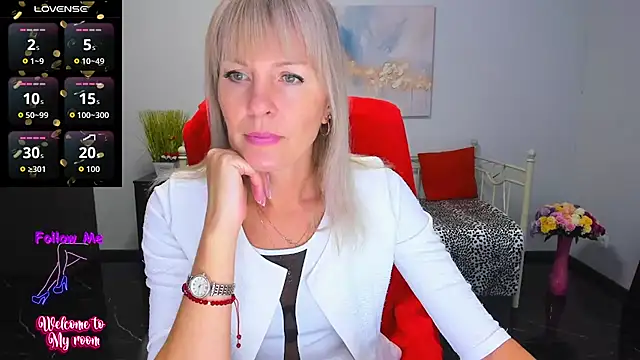 Anita Tayson online show from October 2025 06:11:01 AM