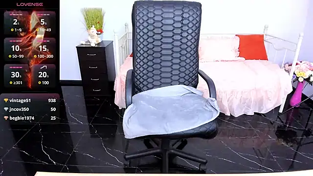Anita Tayson online show from February 2025 10:25:01 AM