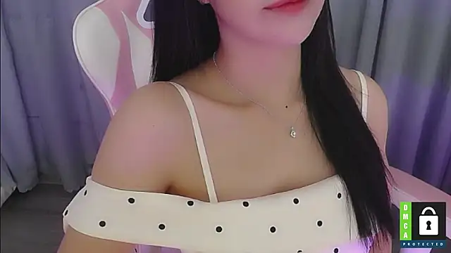 Snapshot of San___San chatting on September 2025 03:12:02 PM San San online show from September 2025 03:12:02 PM