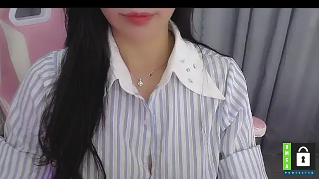 Snapshot of San___San chatting on October 2025 02:29:02 PM San San online show from October 2025 02:29:02 PM