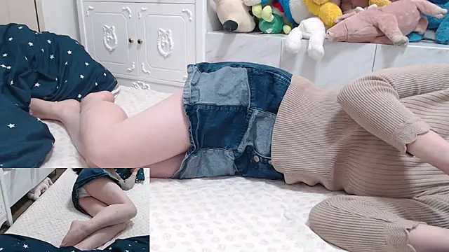 Snapshot of Kakushi_dori chatting on December 2024 11:36:02 AM Kakushi dori online show from December 2024 11:36:02 AM