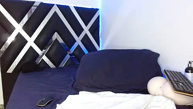 Levy Steve online show from April 2026 06:22:01 PM