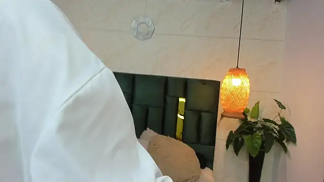 Levy Steve online show from November 2025 03:51:01 AM