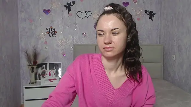 Snapshot of KaraCriegs chatting on March 2025 04:10:02 AM KaraCriegs online show from March 2025 04:10:02 AM