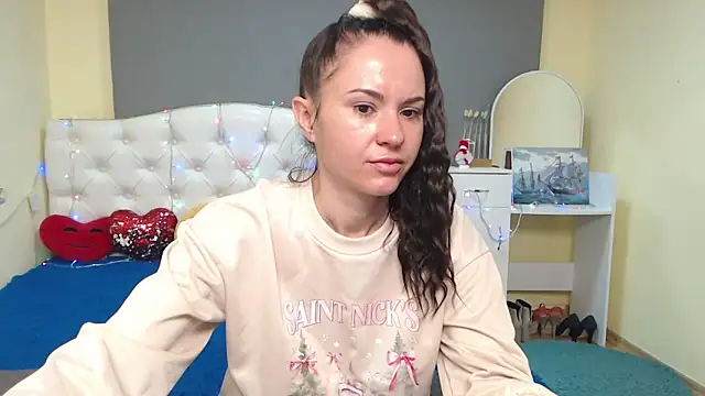 KaraCriegs online show from December 2025 06:50:02 PM