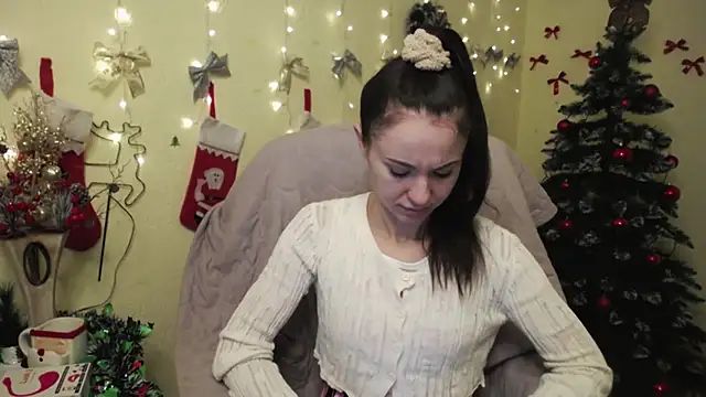 KaraCriegs online show from December 2025 06:58:02 PM