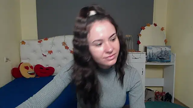 KaraCriegs online show from November 2025 06:23:01 PM