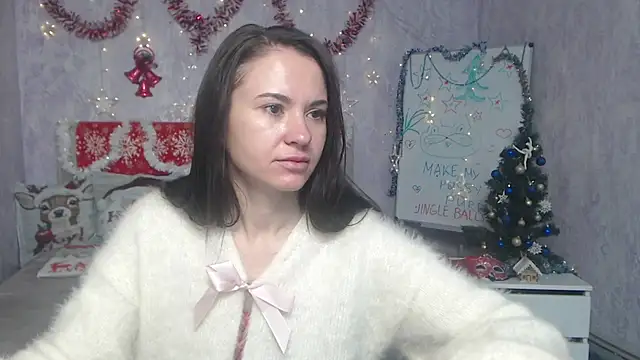 Snapshot of KaraCriegs chatting on December 2025 07:06:01 PM KaraCriegs online show from December 2025 07:06:01 PM