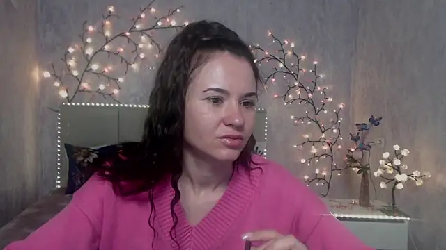 KaraCriegs online show from April 2026 08:20:02 PM