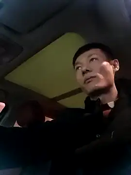 Snapshot of Xpj123 chatting on February 2026 01:40:01 PM Xpj123 online show from February 2026 01:40:01 PM