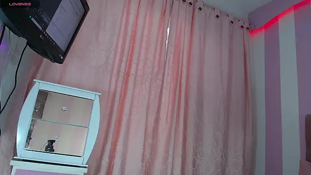 zaleya mateus online show from September 2025 01:00:01 PM