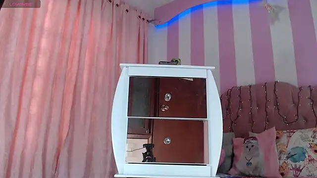 zaleya mateus online show from September 2025 12:00:01 PM