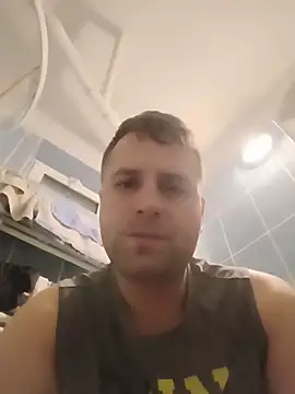 LucianM6 online show from November 2025 08:30:01 PM