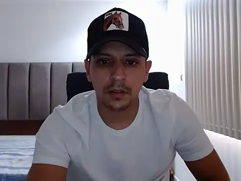 Bamban1419  online show from April 2026 08:15:02 PM