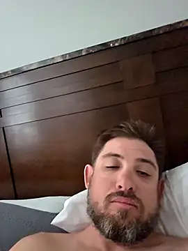 caliguy37 online show from April 2026 04:35:01 PM