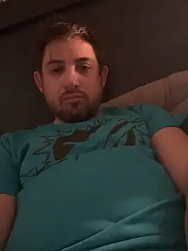 caliguy37 online show from December 2024 08:44:02 PM