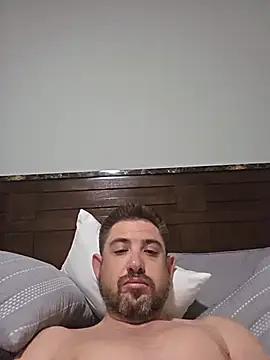 caliguy37 online show from June 2026 07:29:02 AM
