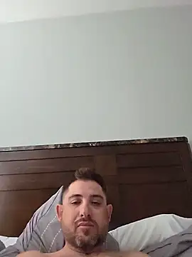 caliguy37 online show from June 2026 06:23:02 PM
