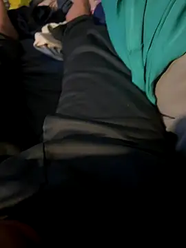 caliguy37 online show from December 2024 05:38:02 PM