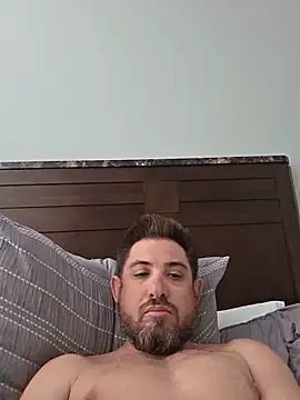 caliguy37 online show from May 2026 07:42:02 PM