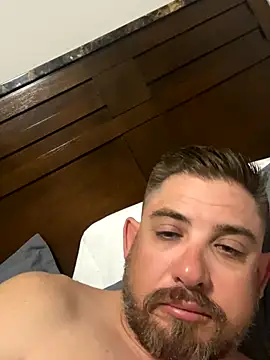 caliguy37 online show from October 2025 04:33:01 AM