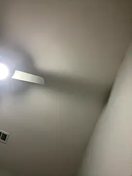 caliguy37 online show from October 2025 03:16:01 AM