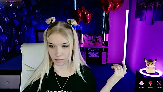 Snapshot of ShhhO_O chatting on February 2026 12:49:01 PM ShhhO O online show from February 2026 12:49:01 PM