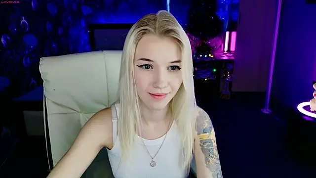 Snapshot of ShhhO_O chatting on January 2026 12:31:02 PM ShhhO O online show from January 2026 12:31:02 PM