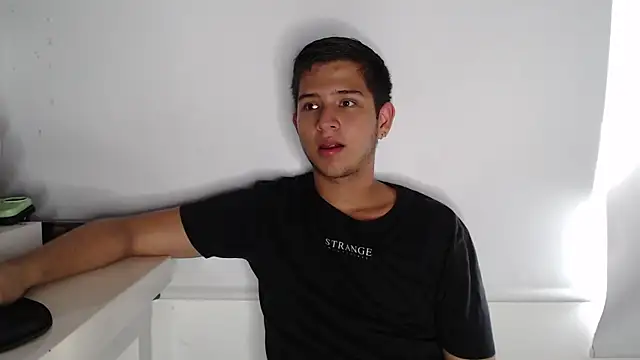 harold 18  online show from November 2025 06:23:02 PM