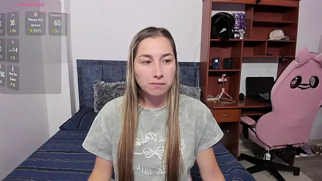Iris love18 online show from October 2025 04:04:01 PM