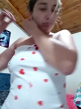 Iris love18 online show from May 2026 04:16:01 AM