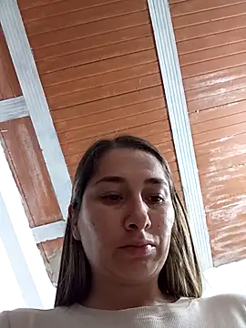 Iris love18 online show from November 2025 05:13:02 PM