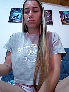 Iris love18 online show from June 2026 01:50:02 PM
