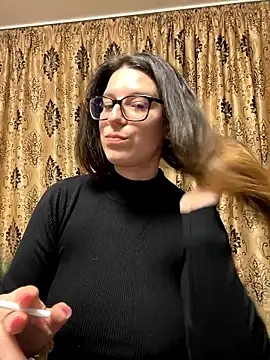 NadiraNoor online show from April 2026 12:39:01 AM