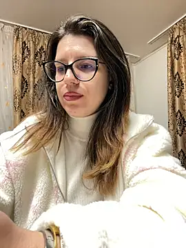 NadiraNoor online show from March 2026 10:00:02 PM