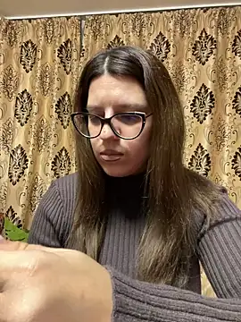 NadiraNoor online show from February 2025 08:53:02 PM