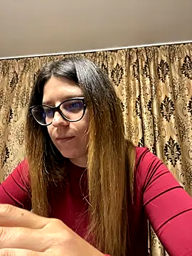 NadiraNoor online show from October 2025 06:52:01 PM