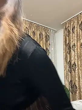 NadiraNoor online show from March 2026 10:10:02 PM