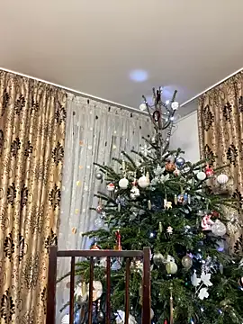 NadiraNoor online show from December 2025 10:21:01 PM