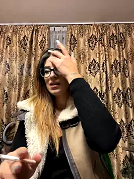 NadiraNoor online show from October 2025 09:06:02 PM