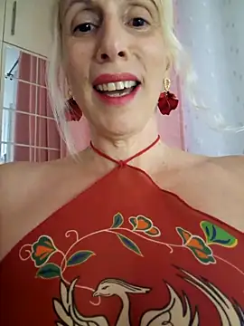 Ina HotX online show from September 2025 03:19:02 PM