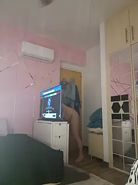 Ina HotX online show from October 2025 02:16:01 PM